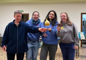 Ecologie intégrale : les Camps Interjeunes, le camp AlpiBosco et les scouts de Lille-Sud distingués lors de la remise du Fico d’or !